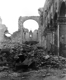 The Hildesheim Cathedral after being destroyed in 1945.